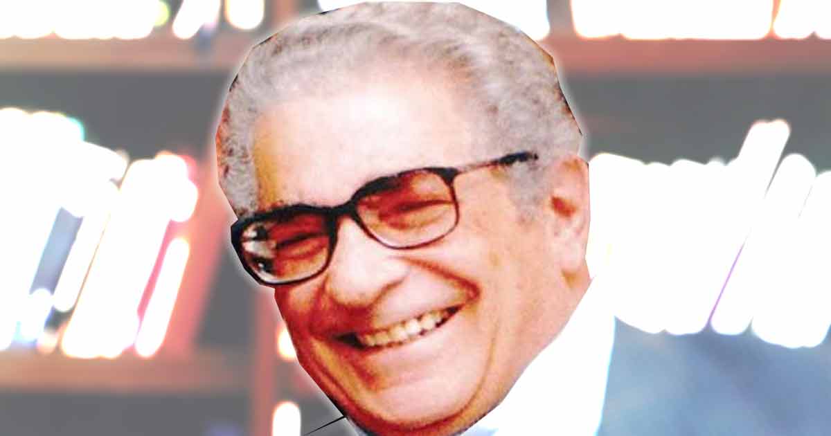صورة للأديب المصري أنيس منصور ضمن مقالة اقتباسات وأقوال أنيس منصور
