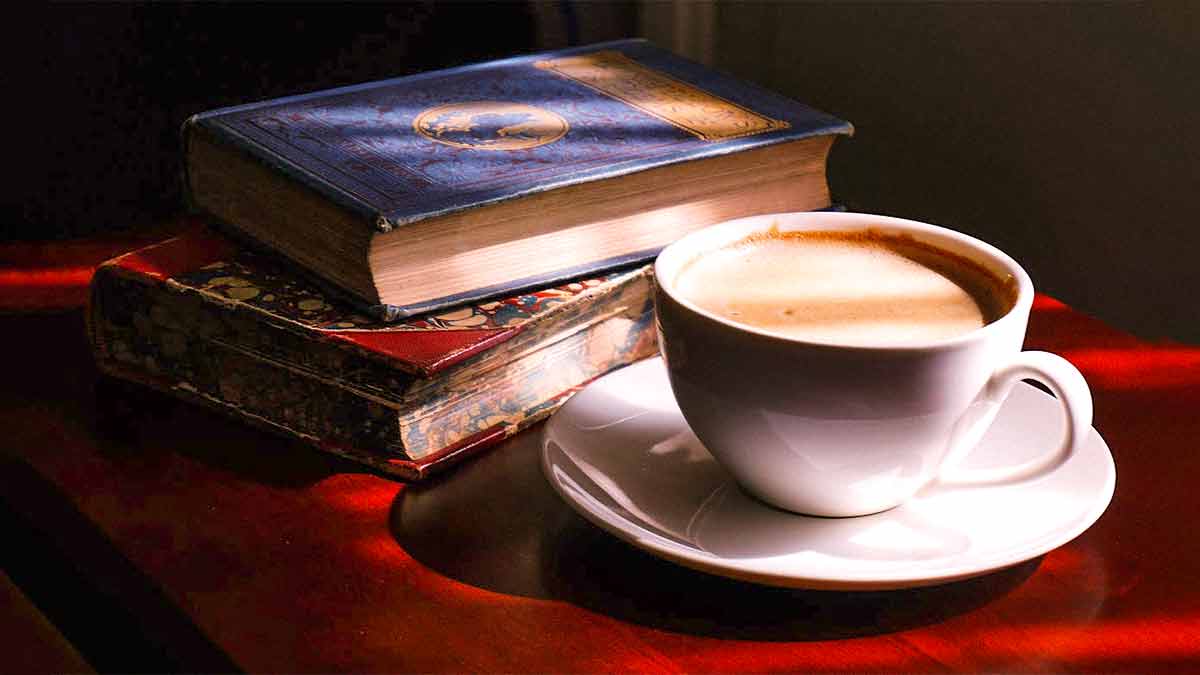 كتب عن الثورات