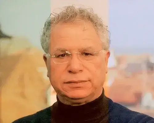 اقتباسات وأقوال مريد البرغوثي: كلمات من قلب المنفى عن الوطن والذاكرة اقتباسات وأقوال مريد البرغوثي