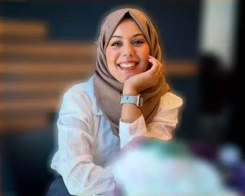 مجموعة مميزة من اقتباسات وأقوال نبال قندس الأديب الفلسطينية نبال قندس - اقتباسات وأقوال نبال قندس
